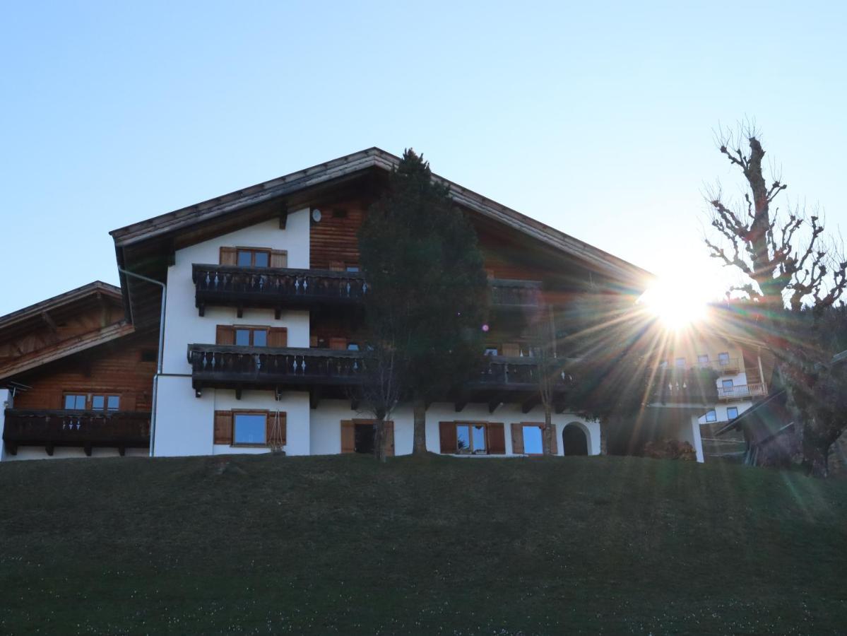 Portnerhof Auf Oberkirn Apartment Schenna Exterior foto